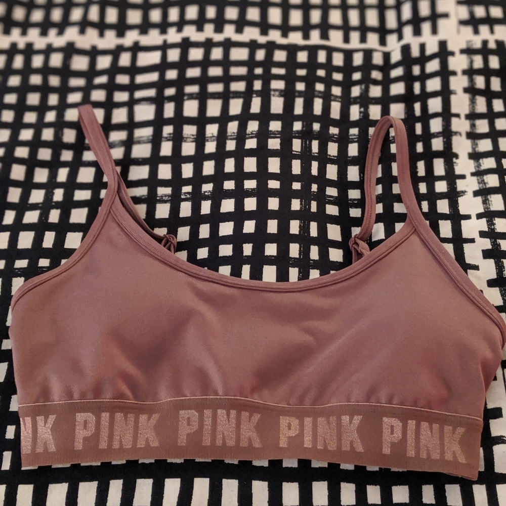 Ultimate Scoop Lightly Lined Sports Bra